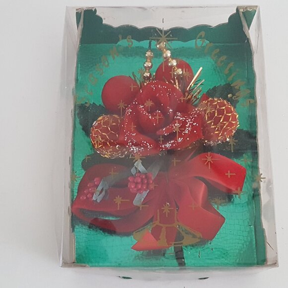 Vintage Christmas Holiday Corsage - Picture 6 of 14
